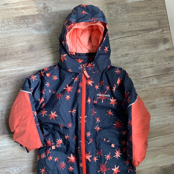 Patagonia Kids Jacket - Navy and Red Star Pattern - Picture 4 of 7